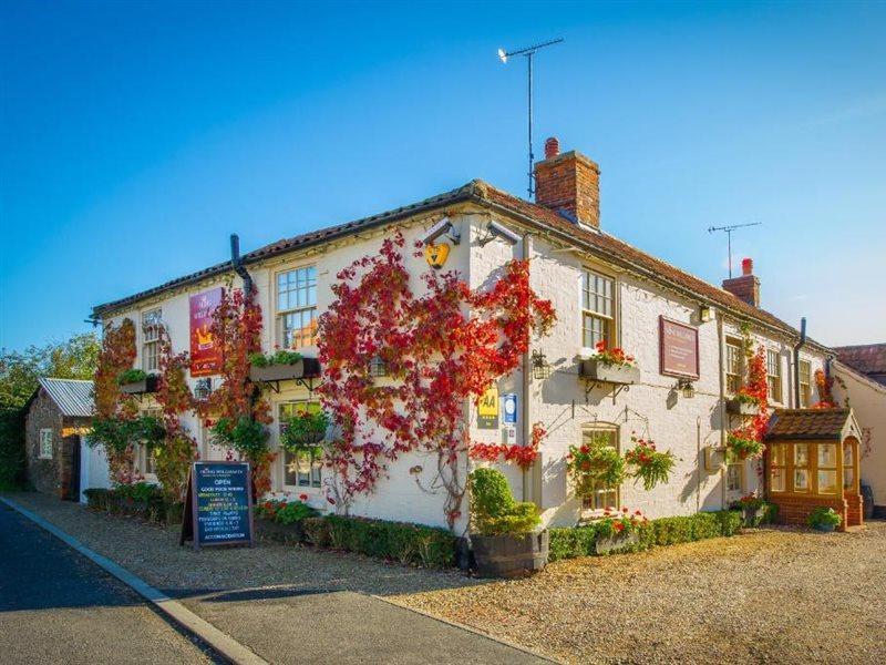 The King William IV Country Inn & Restaurant Sedgeford Exterior photo