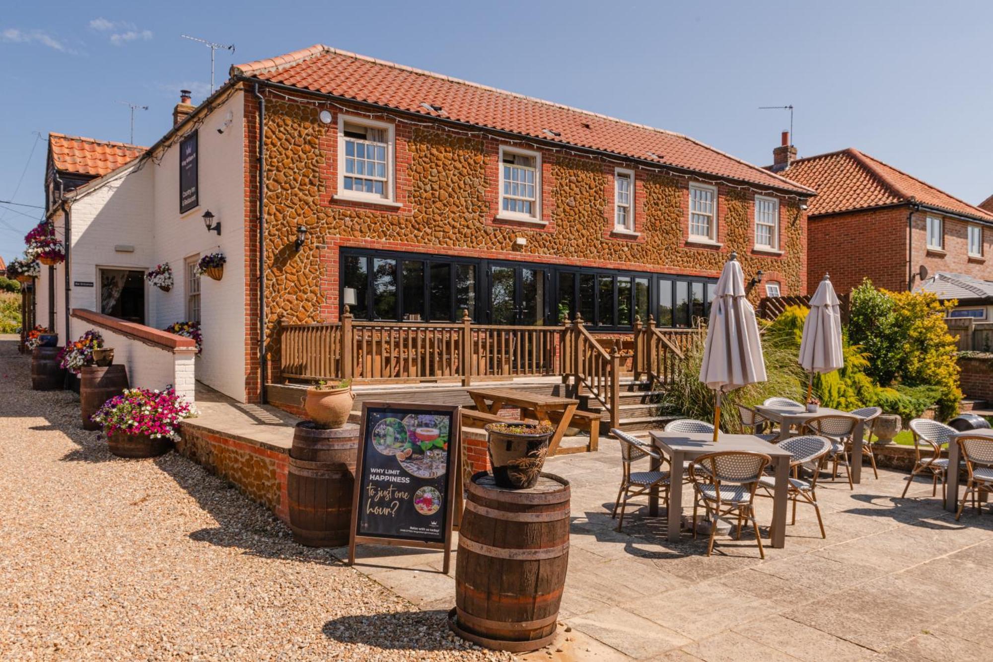 The King William IV Country Inn & Restaurant Sedgeford Exterior photo
